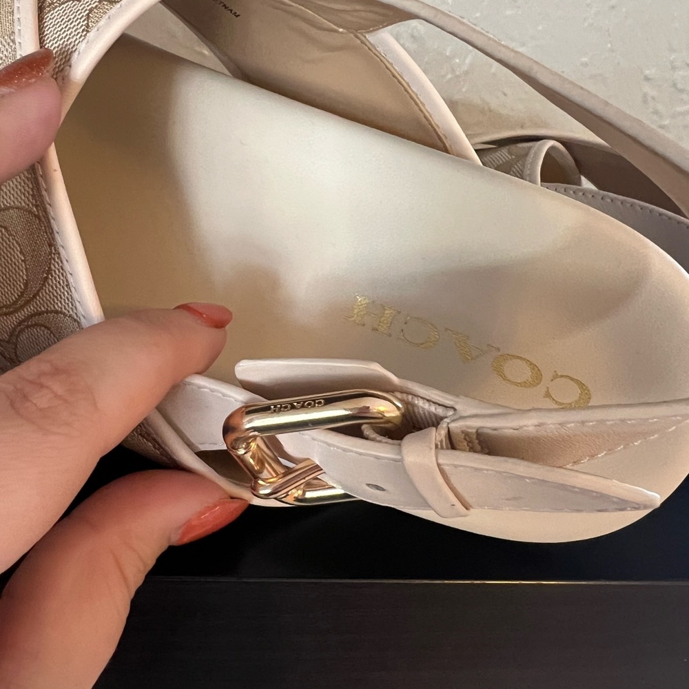 Coach Women’s Adora Signature Sandals - Picture 9 of 11